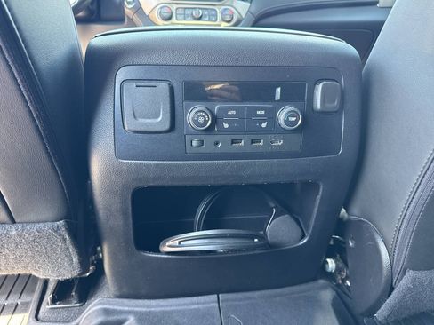 Used 2019 GMC Yukon Denali w/ Denali Ultimate Package AWD/4WD image 36
