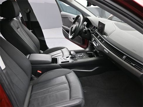 Used 2019 Audi A4 2.0T Premium w/ Convenience Package image 29