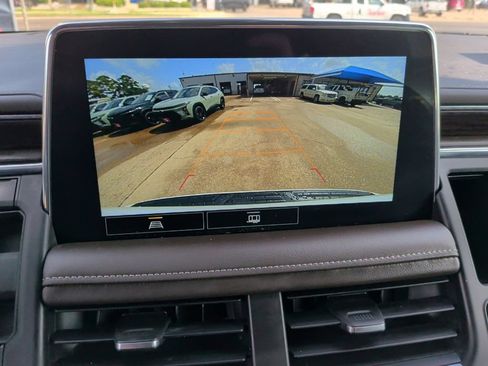 Used 2021 Chevrolet Tahoe Z71 w/ Rear Media and Nav Package AWD/4WD image 26