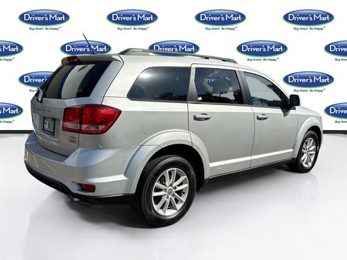 Used 2013 Dodge Journey SXT w/ Flexible Seating Group image 28