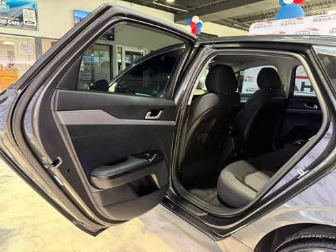 Used 2026 Kia K5 LXS FWD image 37