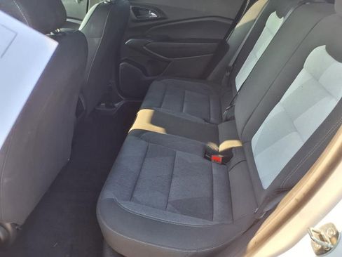 Used 2024 Chevrolet Trax RS w/ Driver Confidence Package image 7