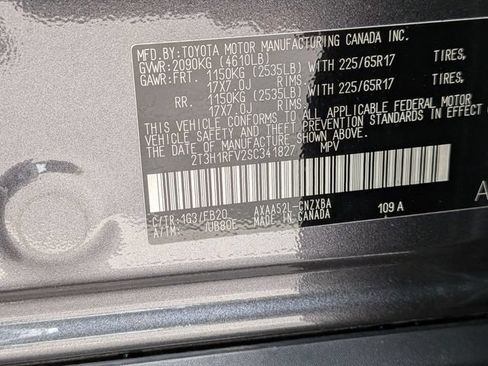 Used 2025 Toyota RAV4 LE FWD image 25