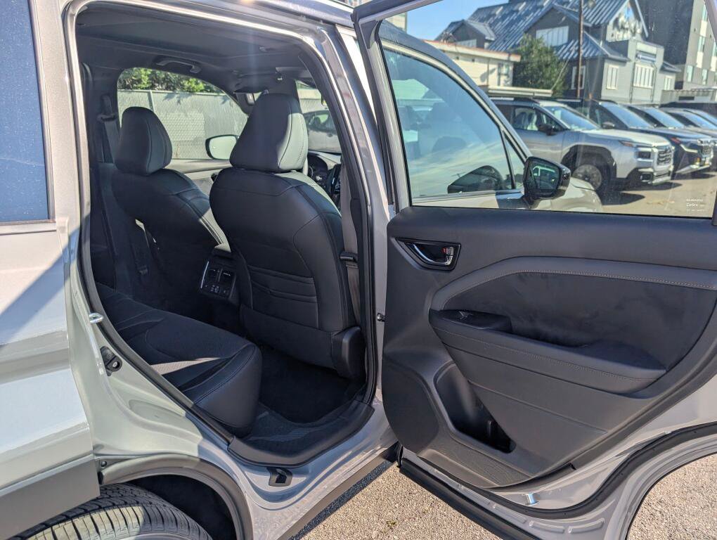 New 2026 Subaru Forester Touring AWD/4WD image 13