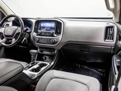 Used 2019 Chevrolet Colorado LT image 16