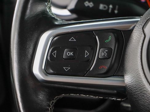 Used 2022 Jeep Gladiator Overland w/ Popular Equipment Package image 14