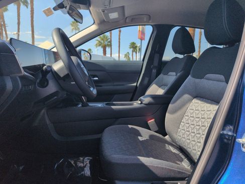 New 2026 Nissan Kicks SV image 12