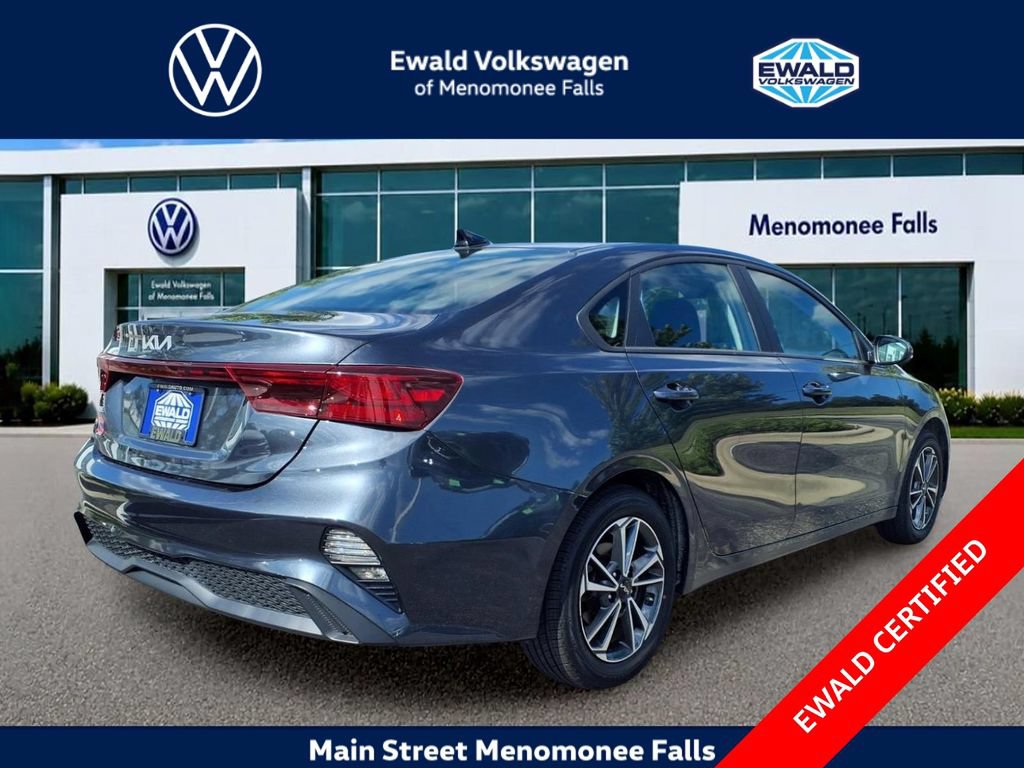 Used 2023 Kia Forte LXS FWD image 7