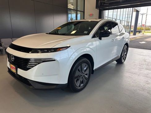 Certified 2025 Nissan Murano SL image 1