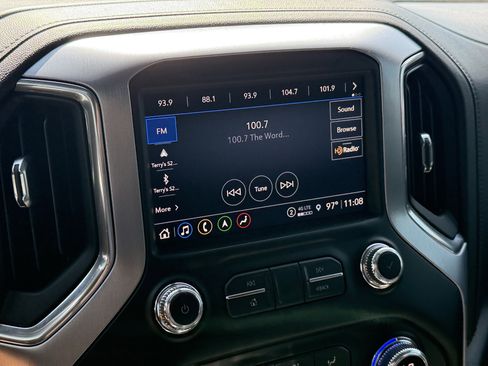 Used 2021 GMC Sierra 1500 SLT RWD image 18