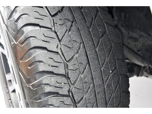 Used 2024 Toyota 4Runner SR5 image 30