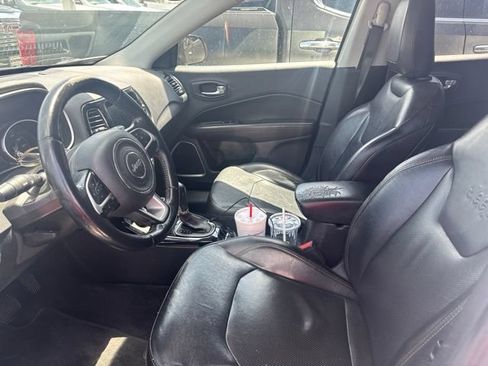 Used 2018 Jeep Compass Limited AWD/4WD image 5