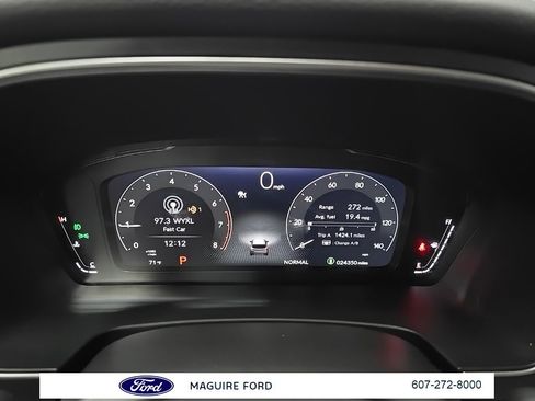 Used 2024 Honda Pilot Elite image 25