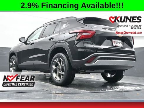 New 2026 Chevrolet Trax LT w/ Driver Confidence Package image 40