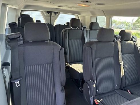 Used 2017 Ford Transit 350 XLT RWD image 11
