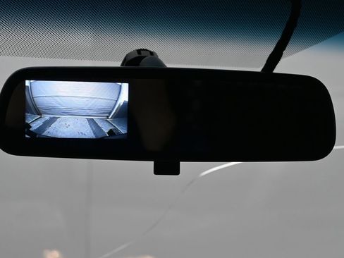 Used 2024 GMC Savana 2500 w/ Driver Convenience Package image 15