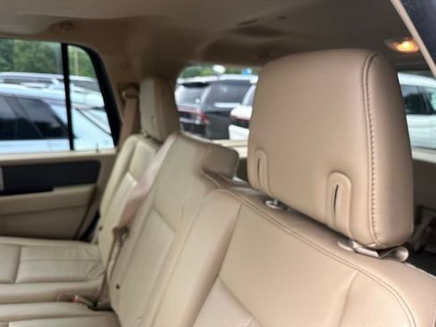 Used 2013 Ford Expedition XLT AWD/4WD image 15