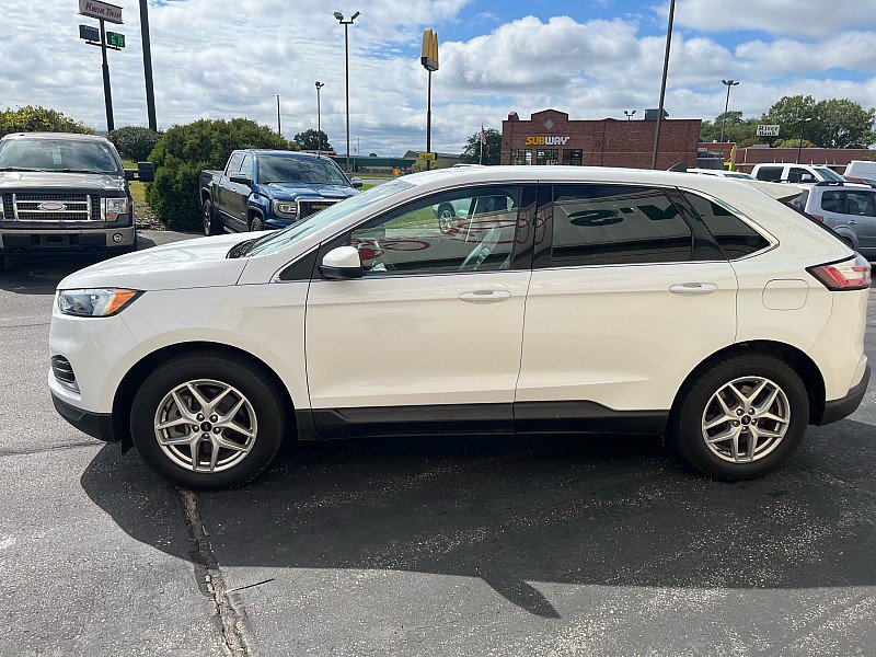 Used 2024 Ford Edge SEL AWD/4WD image 5