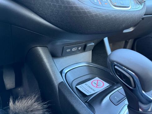 Used 2025 Chevrolet Malibu LT image 18