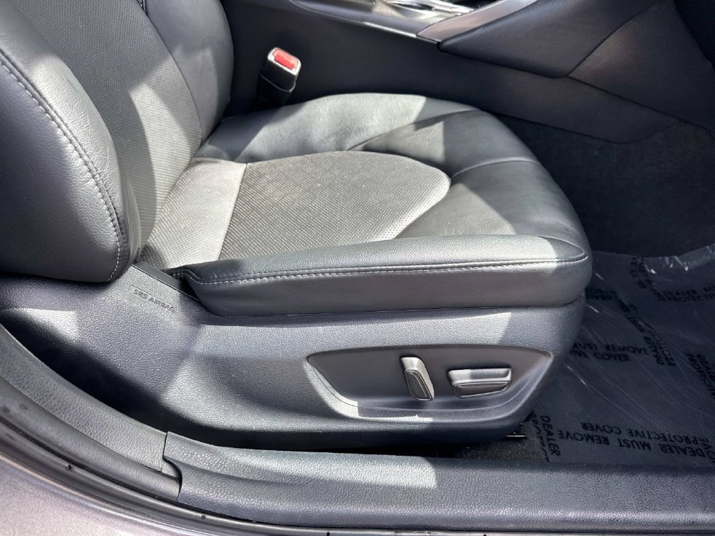 Used 2024 Toyota Camry XSE FWD image 12