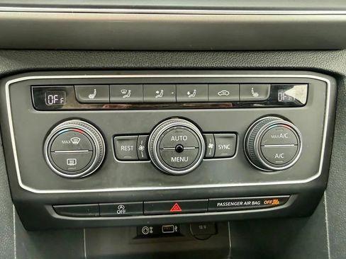Used 2019 Volkswagen Atlas SE w/ Panoramic Sunroof Package AWD/4WD image 23