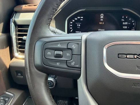 Used 2024 GMC Sierra 2500 Denali w/ Denali Reserve Package AWD/4WD image 27