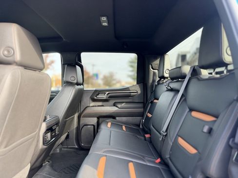 Used 2023 GMC Sierra 1500 AT4 image 25