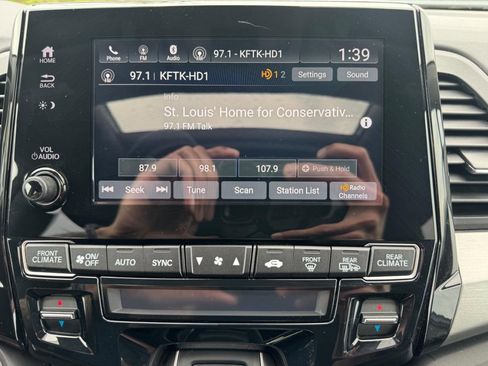 Used 2022 Honda Odyssey EX-L image 29