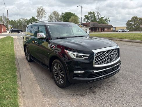 Used 2019 INFINITI QX80 Luxe w/ 22" Wheel Package image 8