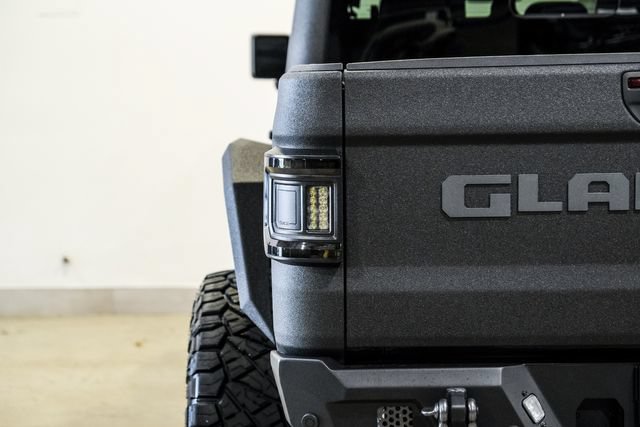 Used 2025 Jeep Gladiator Rubicon w/ Safety Group AWD/4WD image 45