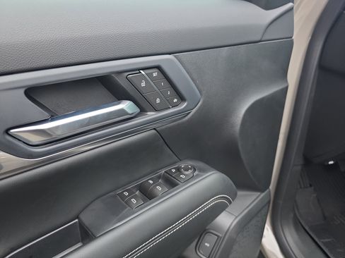 New 2026 GMC Terrain Elevation w/ Elevation Premium Package image 17