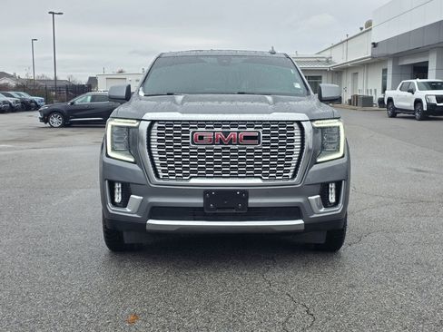 Used 2021 GMC Yukon XL Denali image 2