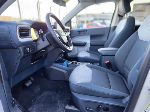 New 2025 Ford Maverick XLT w/ XLT Luxury Package image 18