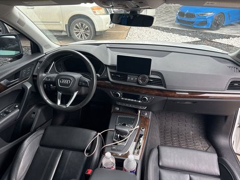 Used 2019 Audi Q5 Prestige w/ Prestige Package AWD/4WD image 5