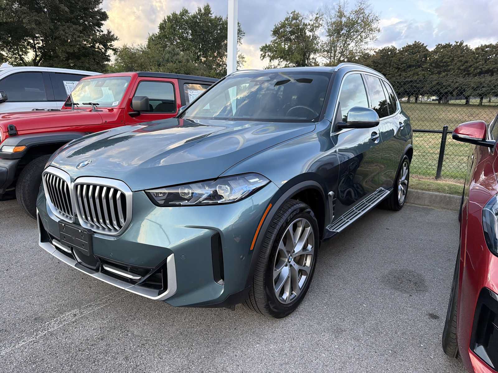 Used 2026 BMW X5 xDrive40i AWD/4WD image 3