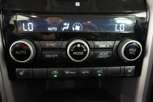 Used 2019 Subaru Ascent Limited AWD/4WD image 29