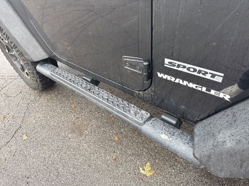 Used 2011 Jeep Wrangler Sport image 15