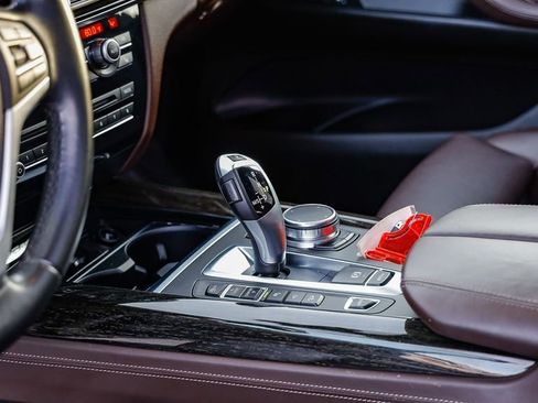 Used 2017 BMW X5 xDrive40e image 24