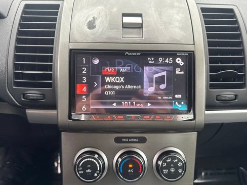 Used 2011 Nissan Sentra 2.0 SR FWD image 20