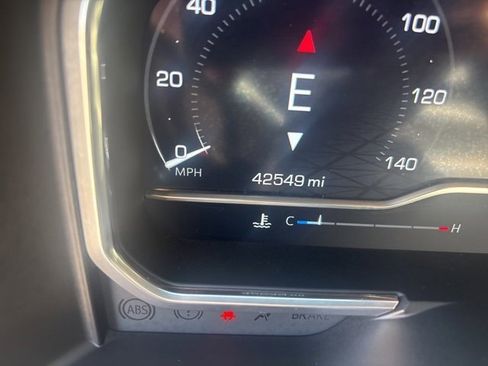 Used 2023 GMC Sierra 1500 AT4 w/ AT4 Preferred Package image 12