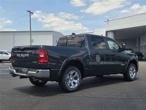 New 2026 RAM 1500 Big Horn AWD/4WD image 5