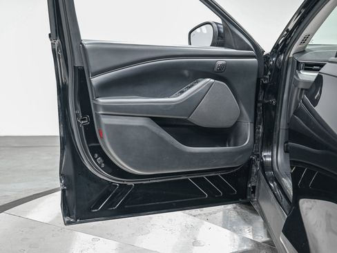 Used 2021 Ford Mustang Mach-E Select w/ Comfort/Technology Package image 12