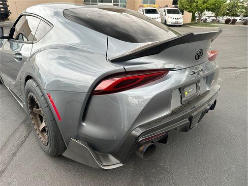 Used 2020 Toyota Supra Premium w/ Driver Assist Package RWD image 38