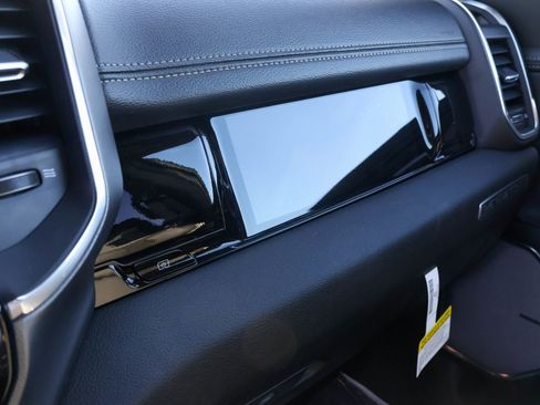 New 2026 RAM 1500 Laramie image 27