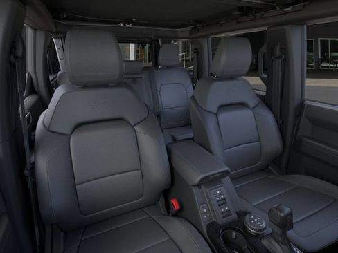 New 2026 Ford Bronco Badlands AWD/4WD image 10