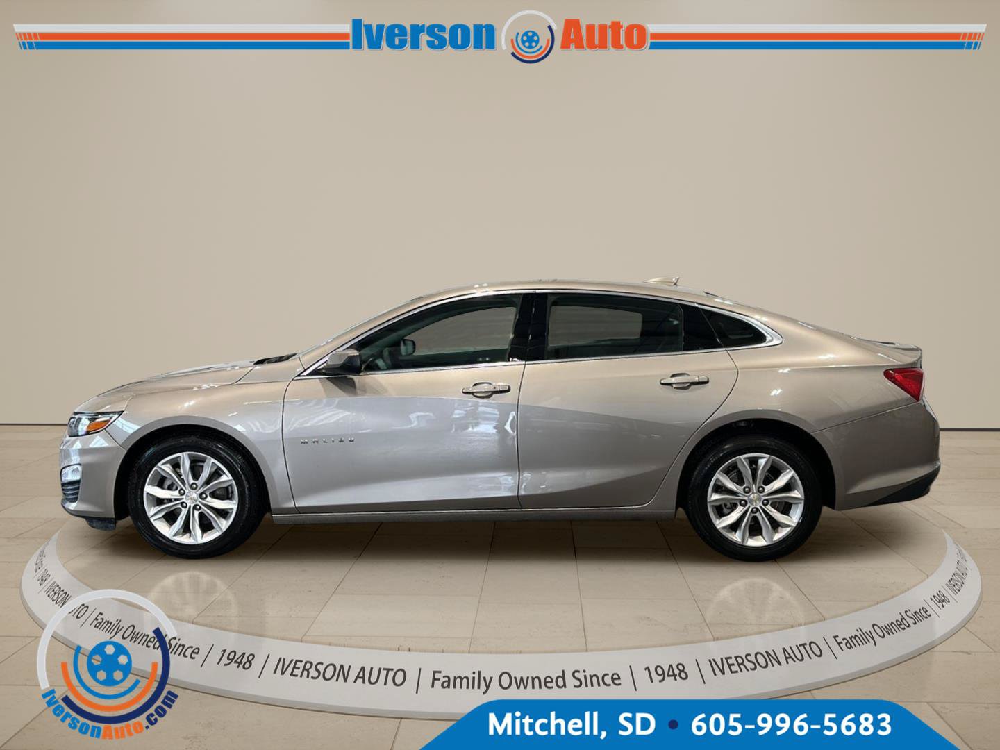Used 2025 Chevrolet Malibu LT FWD image 4