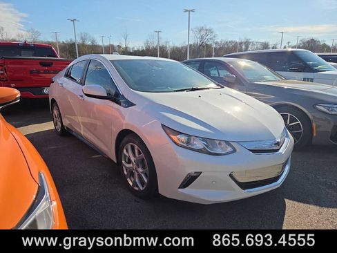 Used 2018 Chevrolet Volt Premier w/ Driver Confidence Package image 1
