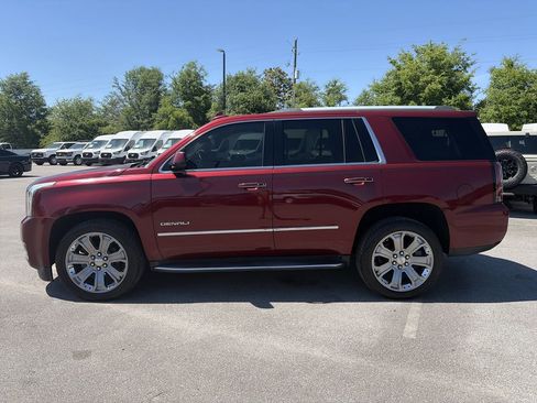 Used 2017 GMC Yukon Denali w/ Open Road Package RWD image 4