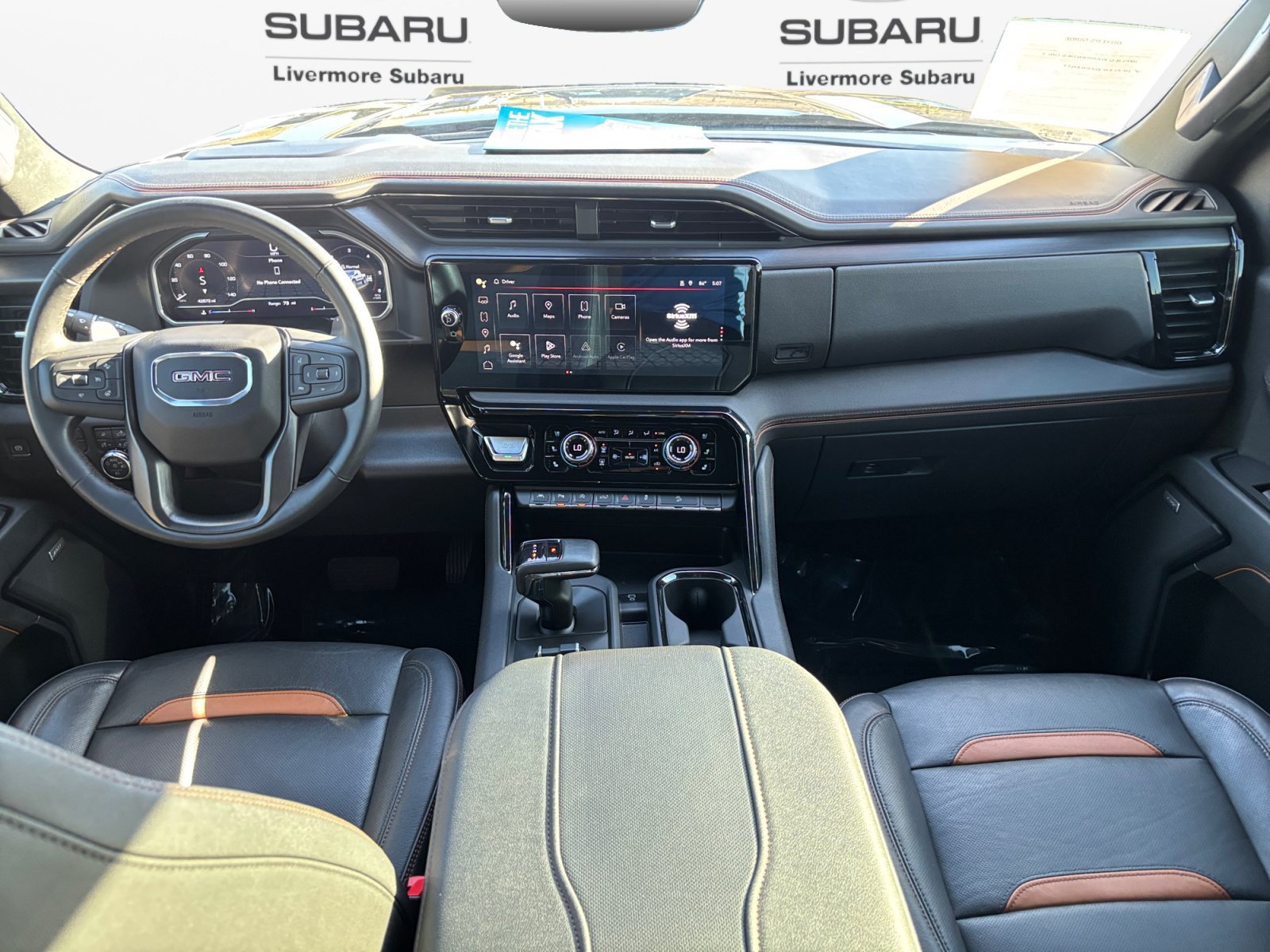 Used 2023 GMC Sierra 1500 AT4 w/ Technology Package AWD/4WD image 13
