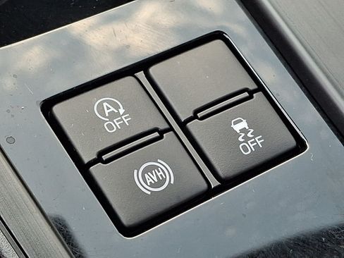 Certified 2026 Subaru Outback Premium AWD/4WD image 23